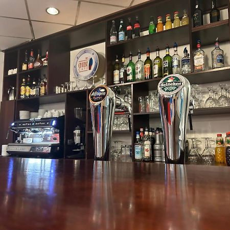 B&B Hotel Rouen Centre Екстериор снимка
